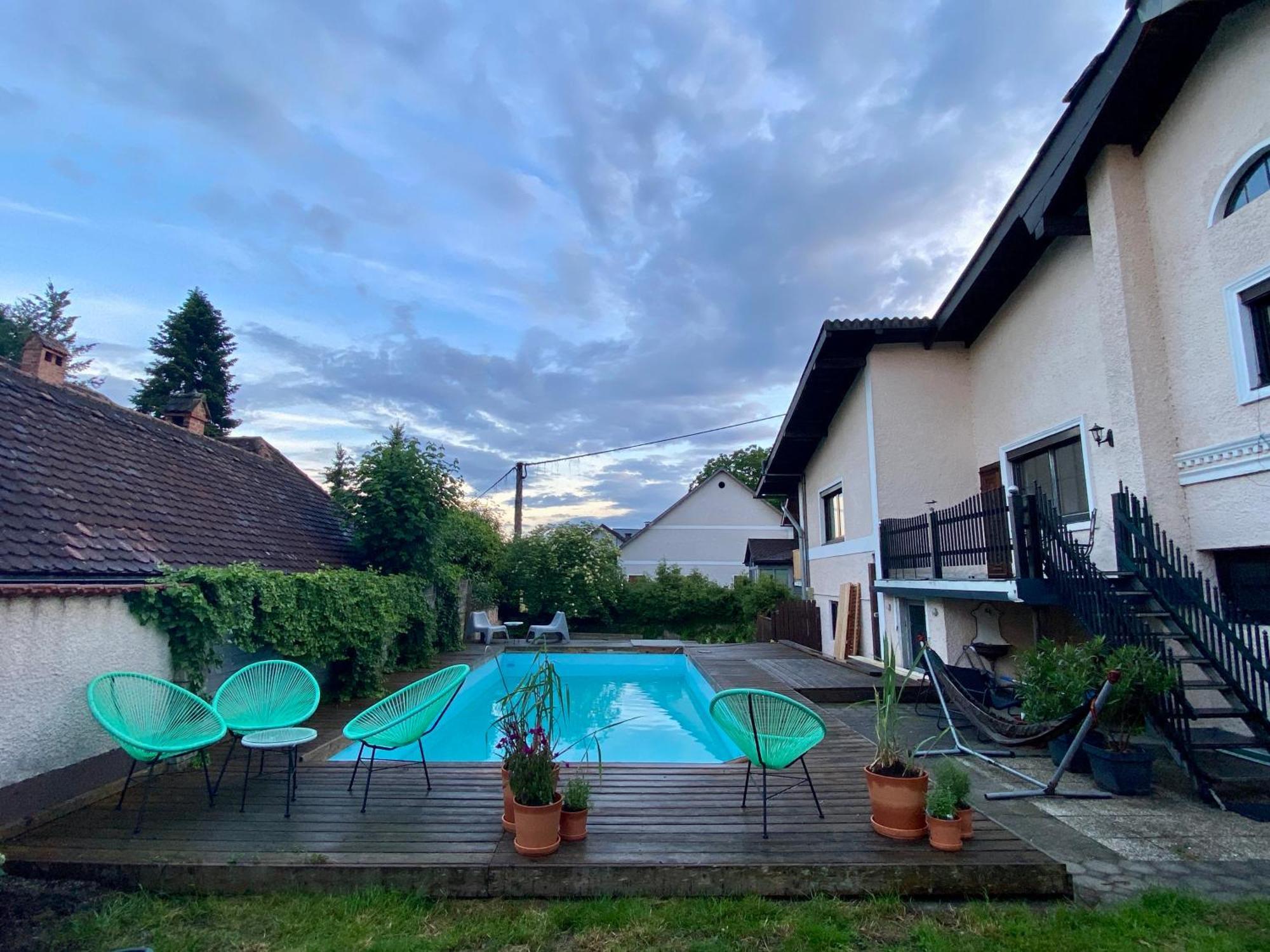 Baeckerhaus - Wohnung Mit Pool Und Garten Gmunden Luaran gambar