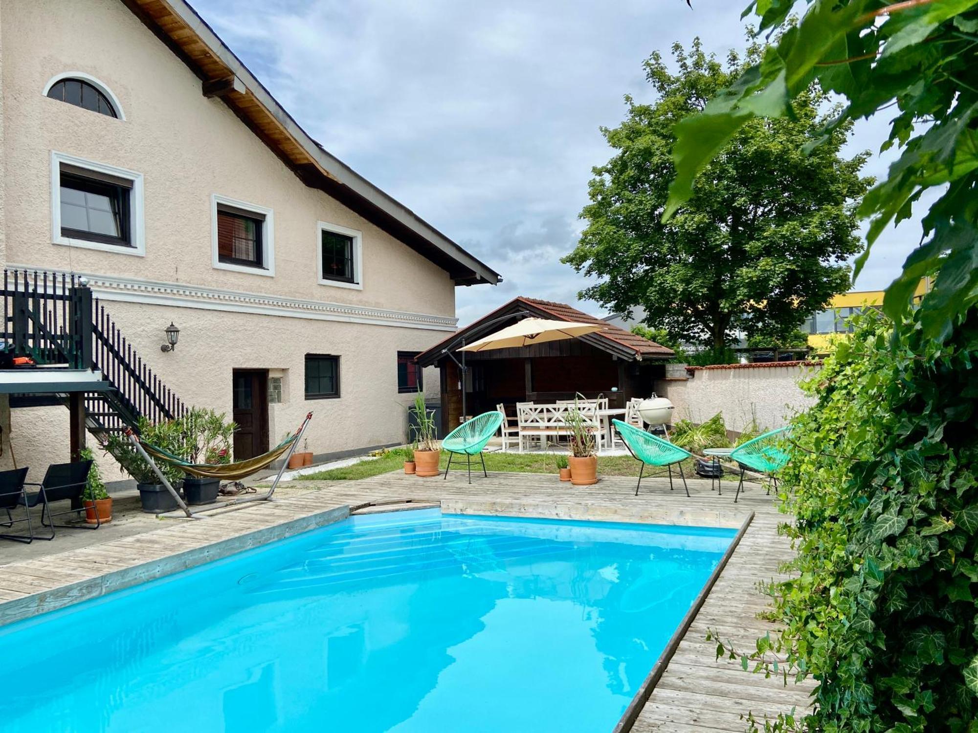 Baeckerhaus - Wohnung Mit Pool Und Garten Gmunden Luaran gambar